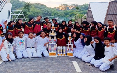 Paskibra Brigasa MTs. Fathul ‘Uluum Raih Prestasi Gemilang di Lomba LKBB Derap Langkah Barisan Nusantara